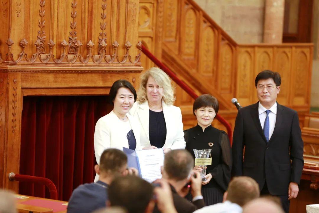 国民教育下学士学位证书的获取途径与攻略