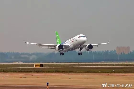 中国商飞获130架飞机订单，引领航空产业迈入新纪元